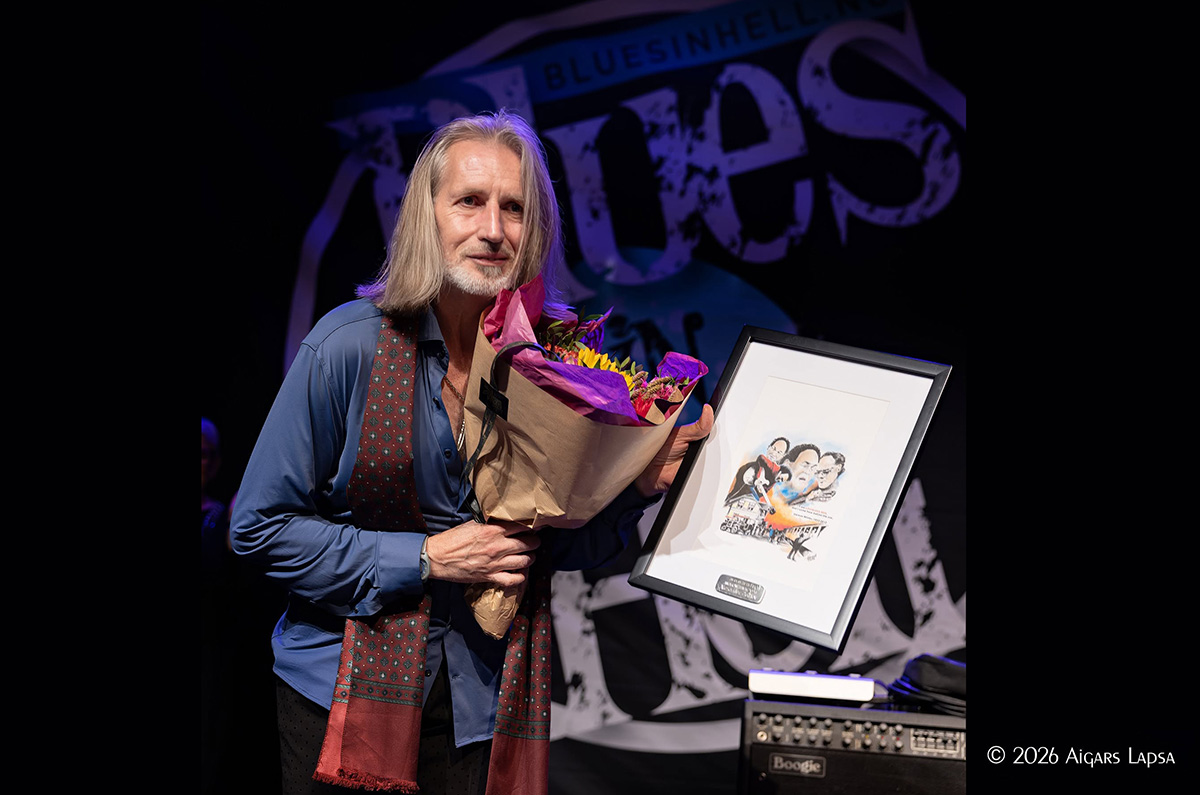 Alexander Dolgov mottok Blues in Hell Award 2026